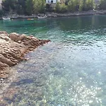 Primitivo Bay Hvar アパート