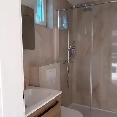 Primitivo Bay Hvar Хвар